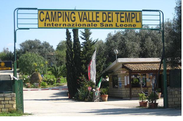 campingplats » Camping Valle dei Templi » Italien » vid havet » skog » hundar tillåtna » familjevänlig » lämpat för handikappade » Motorcykelvänlig » vintercamping » 3 stjärnor » turist-ställplatser » långtidsplatser » husbil-ställplatser » mobilhemställplatser » bungalower » rum » husbilar att hyra ut